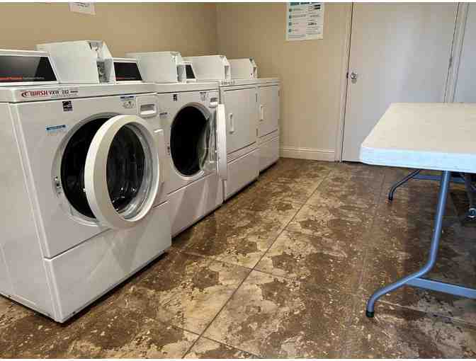 CA - Yuba City - Red Roof Inn - Two Night Stay