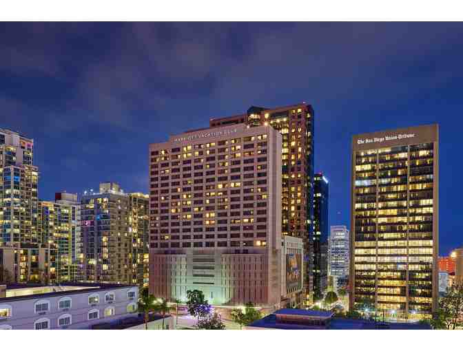 2 Night Stay at Marriott Vacation Club, San Diego + 1 Vehicle Self-Parking - Photo 1