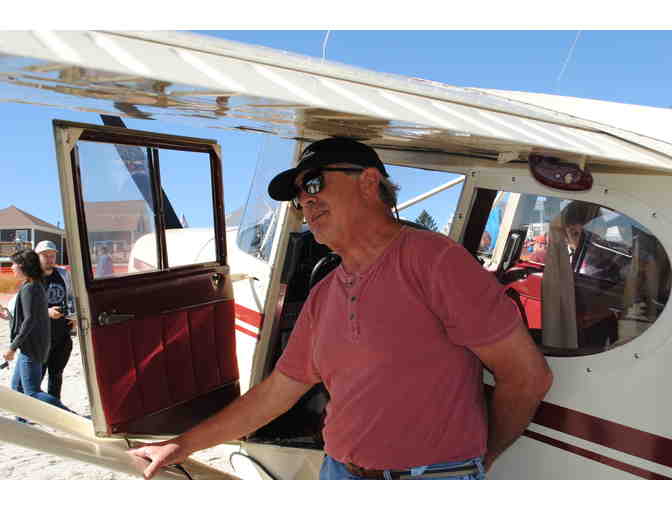 Airplane ride in a 1947 Stinson!