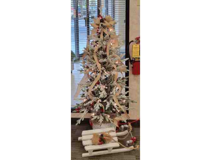 Christmas Tree - A Sleddin' Good Time - Citizens National Bank - Photo 1