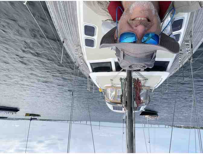 San Francisco Bay Sail for 8 with Captain David Justin (D.J.)