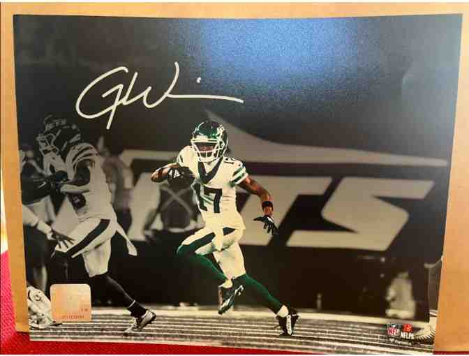 Autographed photo of Garrett Wilson of the NY Jets - Photo 2