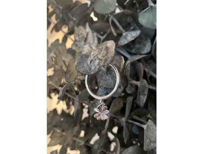 Pandora Ring