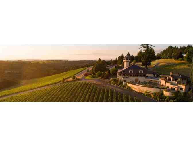 Wine Tasting for 4 guests at Willamette Valley Vineyards