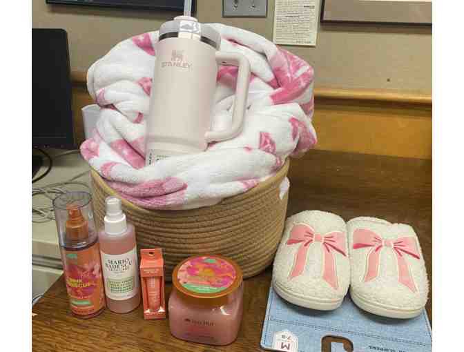 Student-Designed Care Basket - Photo 1