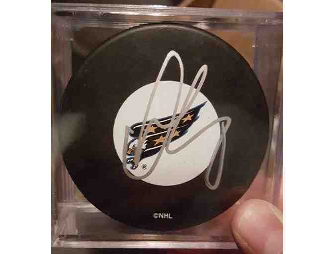 Washington Capitals Alexander Ovechkin Autographed Puck - Photo 1