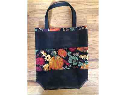 Tiger's Eye Totes - Heavy Duty Tote Bag (Autumn Scene)